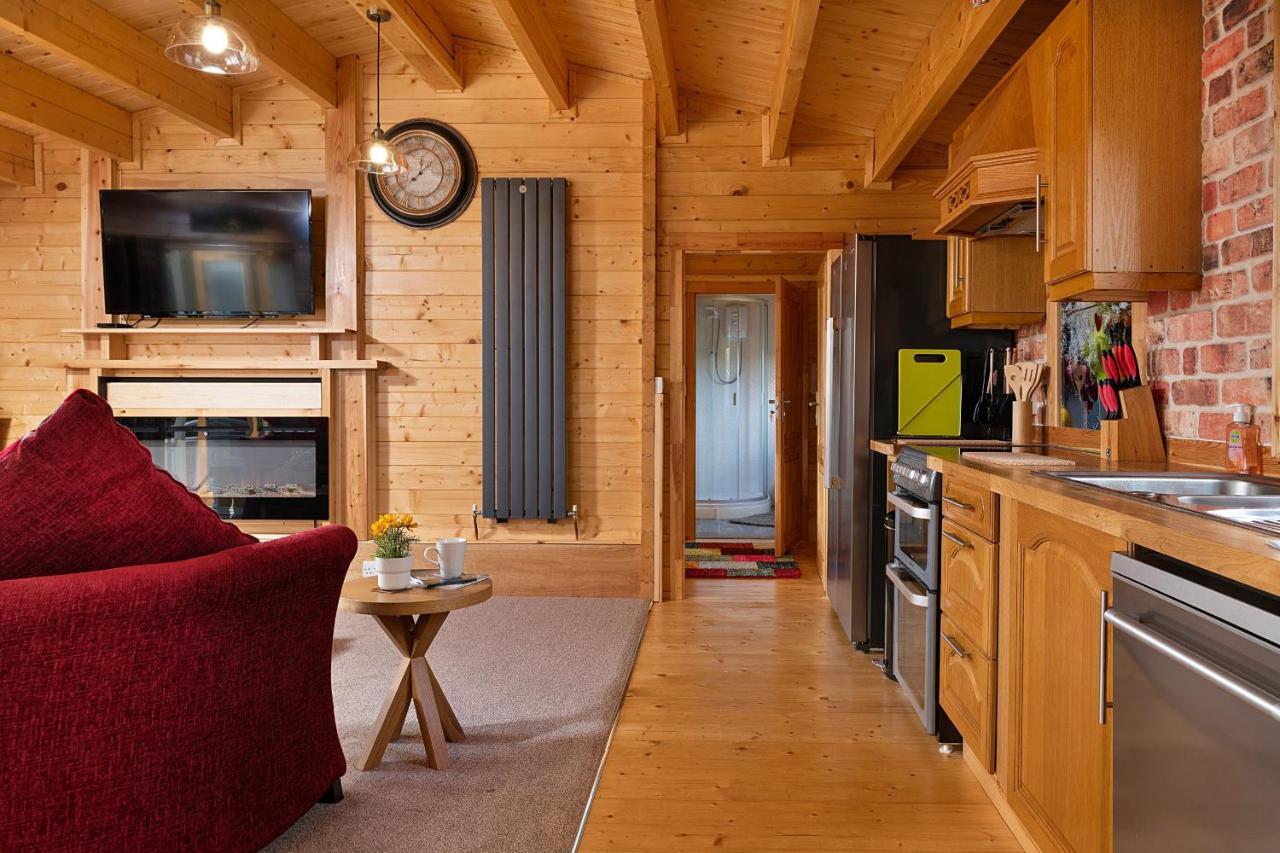 Finest Retreats - Garden Lodge Craven Arms Ngoại thất bức ảnh